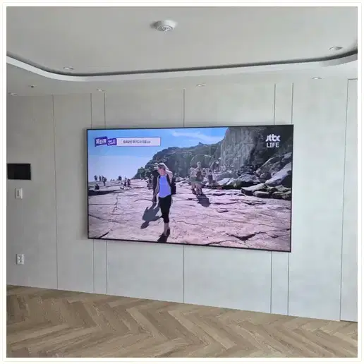 동두천중앙역 엘크루더퍼스트 벽걸이TV 설치 예시 이미지 · 사진 1