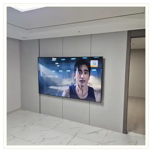 평택 뉴비전 엘크루 벽걸이TV 설치 예시 이미지 · 사진 1