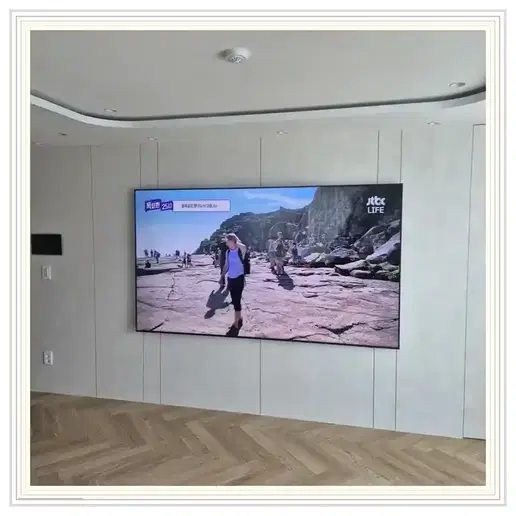 오산대역 센트럴푸르지오 벽걸이TV 설치 예시 이미지 · 사진 1